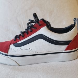 Vans Women’s Ward Platform Canvas Low-Top Sneakers  6 Old skool white red
